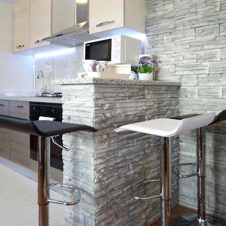 Apartment Petra I Nikola Селиште-Дрежничко Экстерьер фото