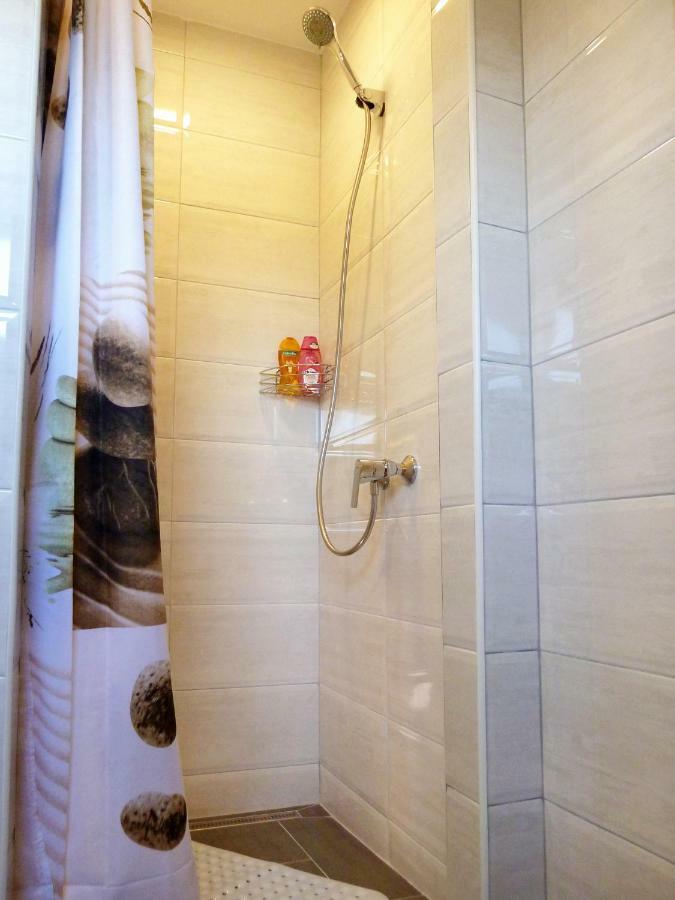 Apartment Petra I Nikola Селиште-Дрежничко Экстерьер фото