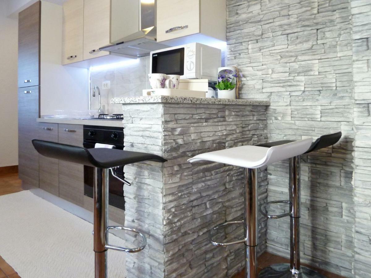 Apartment Petra I Nikola Селиште-Дрежничко Экстерьер фото